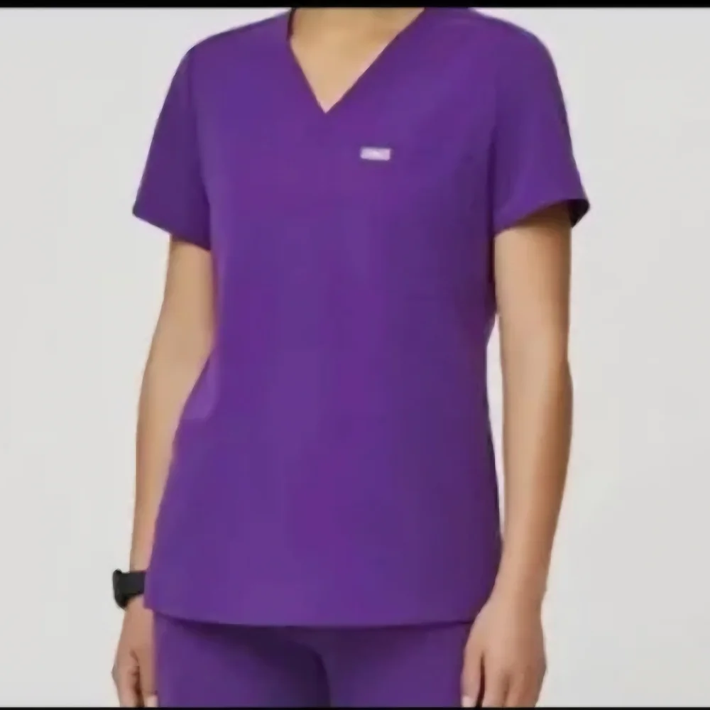 Figs Scrub Top One Pocket Purple Size Medium - Picture 3 of 8